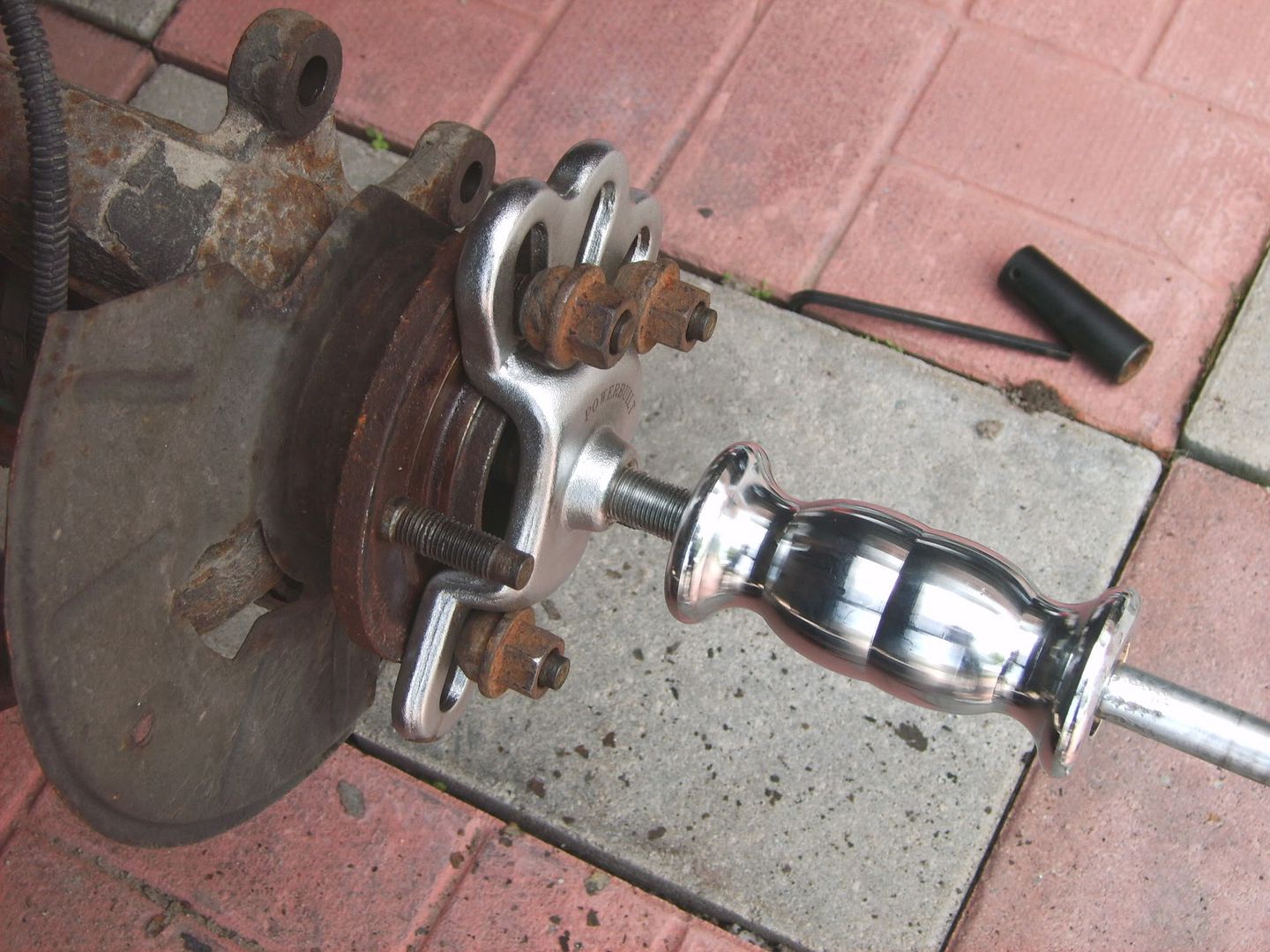 20012011 Wheel Bearing Ford Escape Automobiles Forum